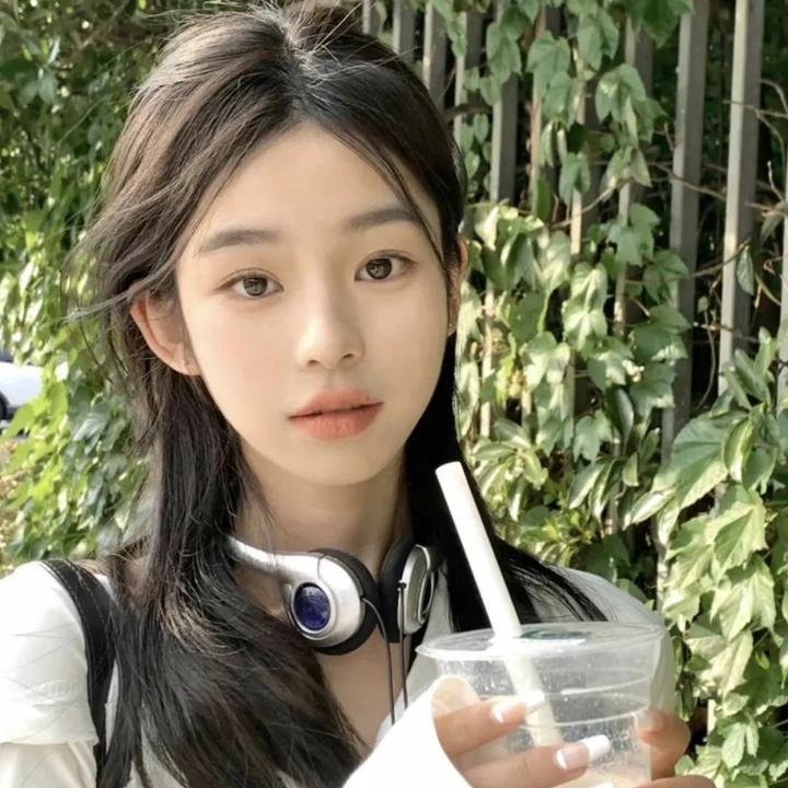 真千金觉醒后飒爆全球